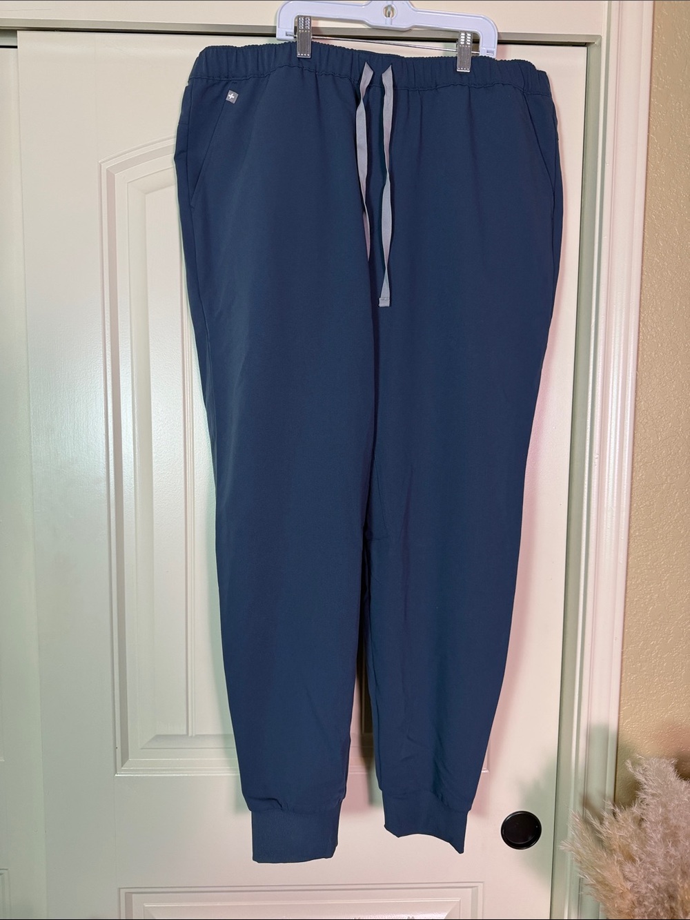 FIGS Men’s Technical Collection Jogger Scrub Pants XXL Blue